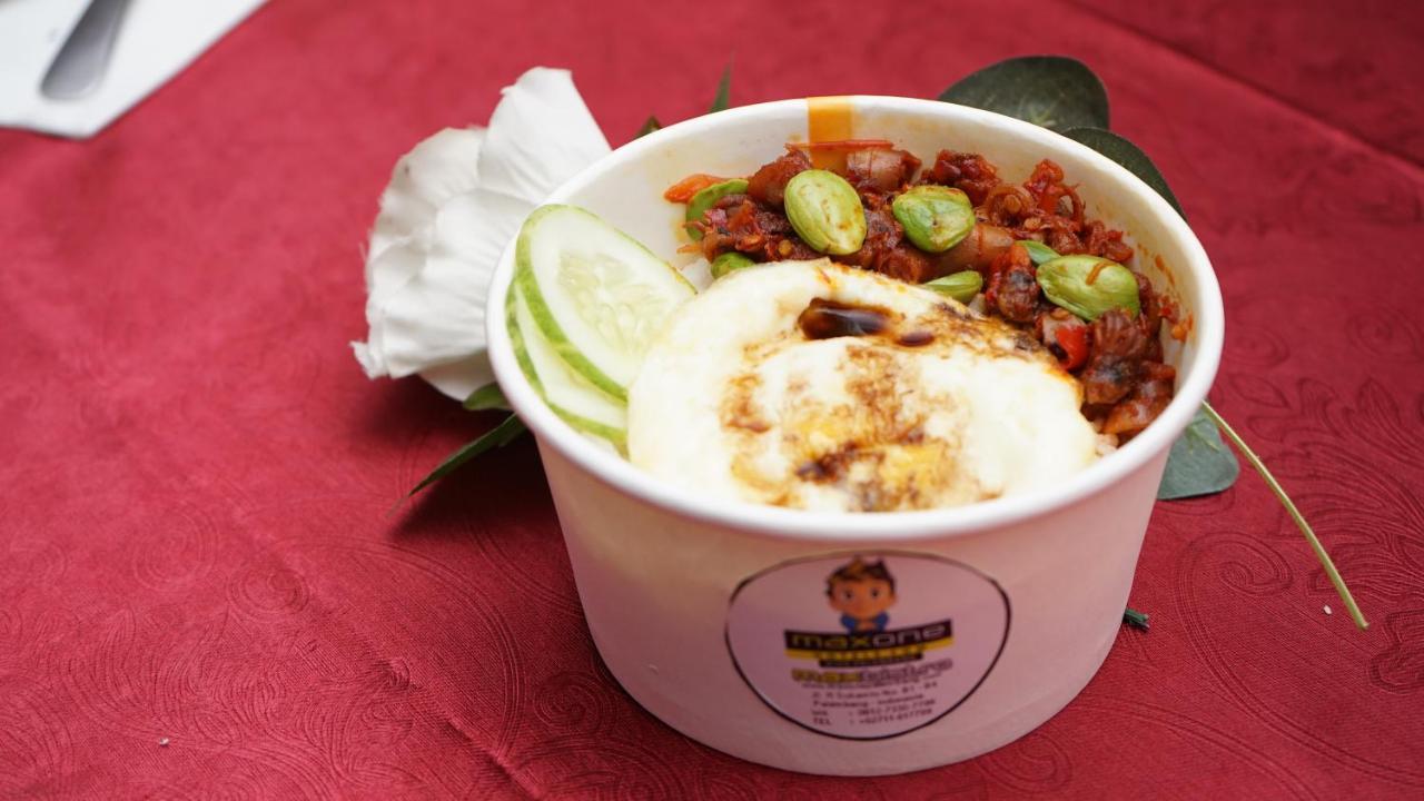 Maxonehotels.Com At Vivo Palembang Dış mekan fotoğraf